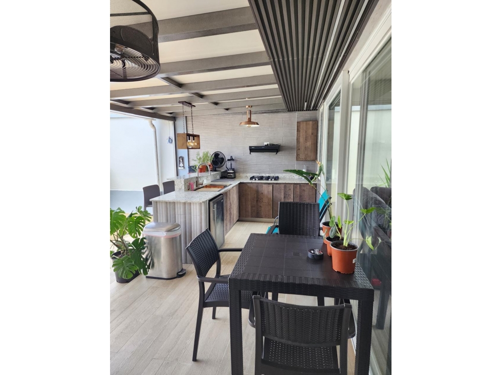 COSTA VERDE / PH ROLLING HILLS / 4 HABITACIONES / 300 M2 / TERRAZA — foto 4