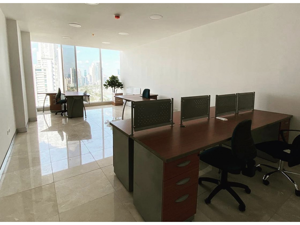 SE ALQUILA OFICINA BALBOA OFFICE CENTER 50M DIVISIONES AMOBLADA