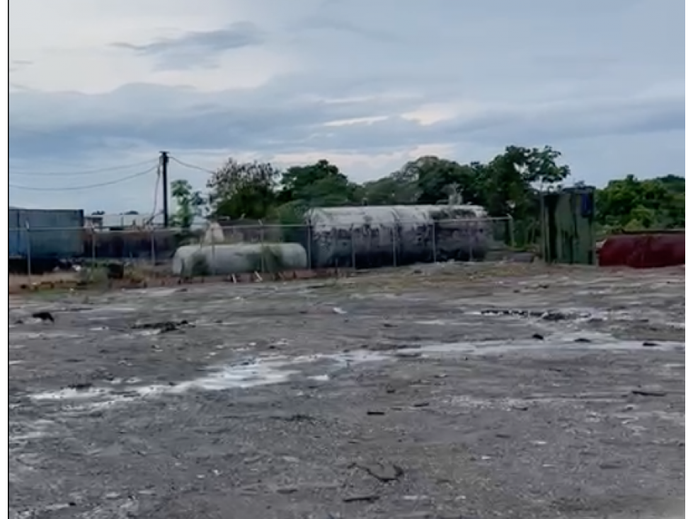 SE VENDE TERRENO COMERCIAL 4518M EN MAÑANITAS CERCADO SOBRE VIA - 2