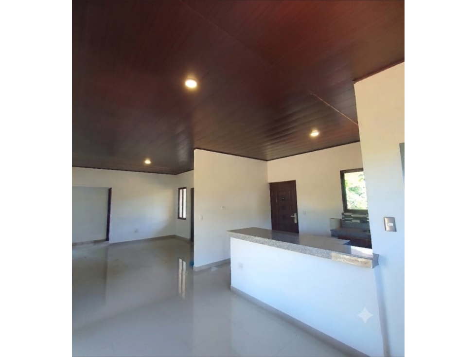VERAGUAS / BARRIADA GUADALUPANA / 570M / 3 HABITACION / AMPLIO TERRENO — foto 6