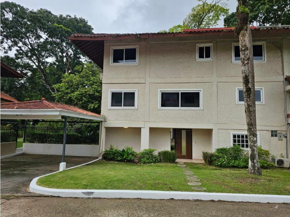 ANCON / ALBROOK / 3 HABITACIONES / 594M / BALCON / 2 TERRAZAS