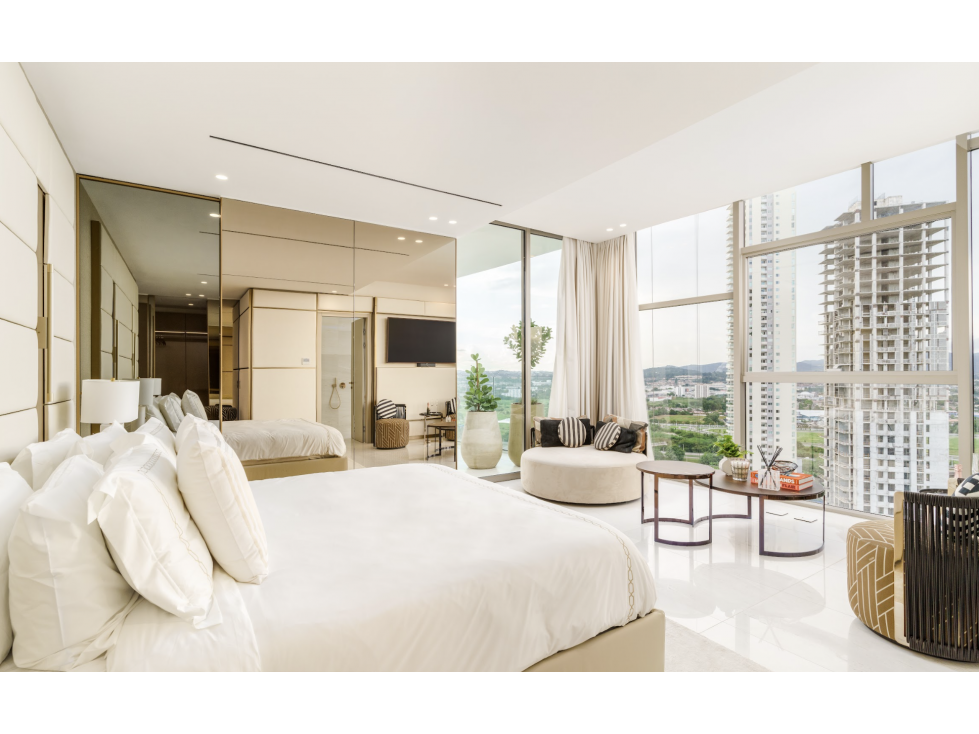 SANTA MARIA GOLF COUNTRY CLUB / LA MAISON BY FENDI / 355M VISTA AL MAR