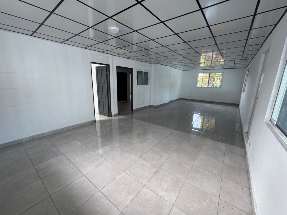 LOCAL COMERCIAL / VILLA ZAITA / 2 NIVELES / 830M / 20 PARKING