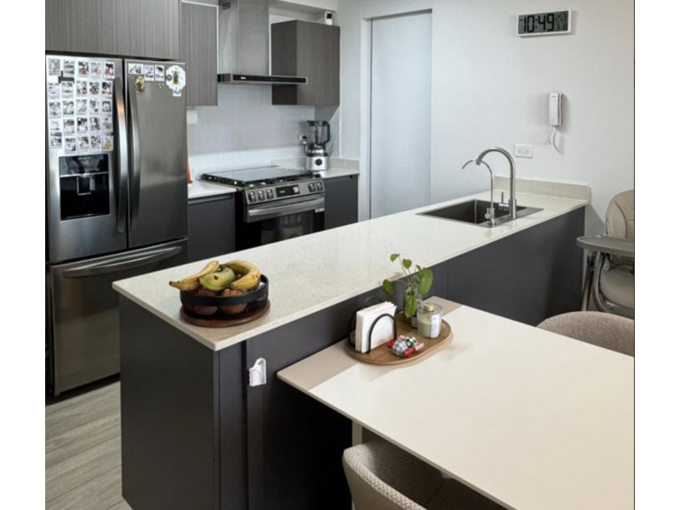 SE VENDE APARTAMENTO EN HATO PINTADO PH BALCONY CON 3 HABITACIONES — foto 5