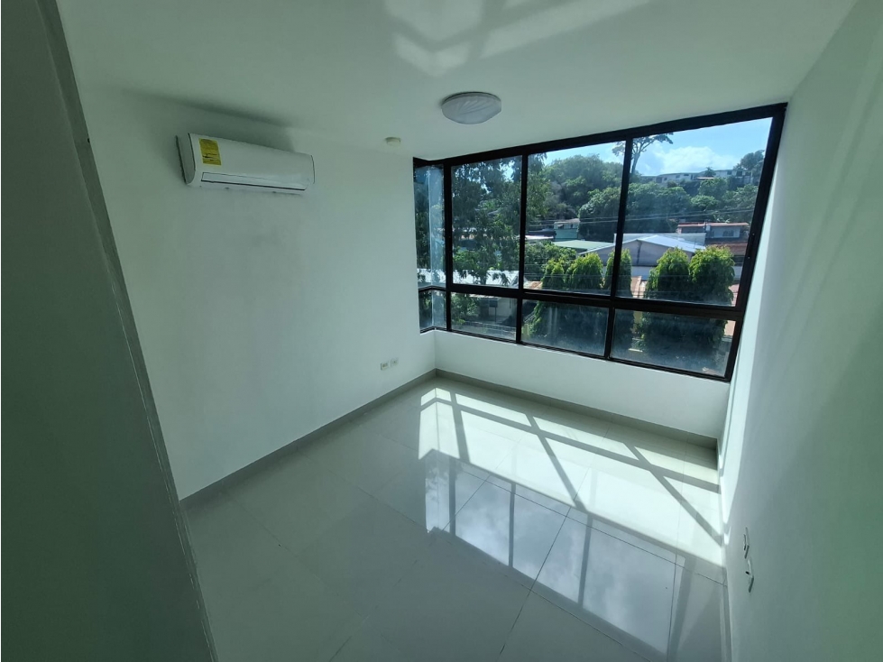 BETHANIA / PH VILLA REAL / 72M2 / 2 HABITACIONES / 1 PARKING /PISCINA
