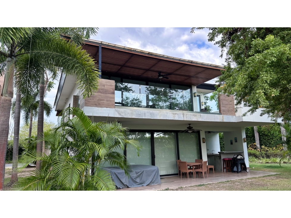 SE VENDE CASA EN SAN CARLOS PUNTA CAELO 180 M2 CON TERRAZA — foto 2