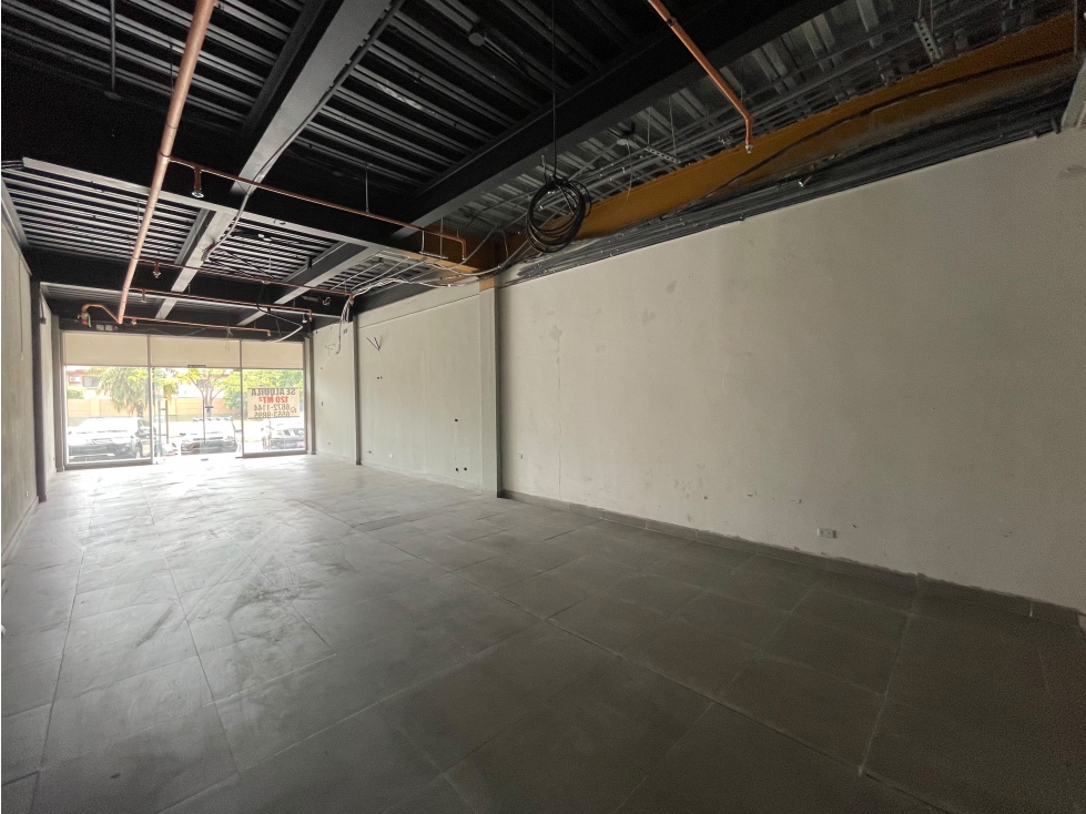 SE ALQUILA LOCAL VERSALLES 120M 1 BAÑO 2 DIVISIONES PLANTA BAJA — foto 3