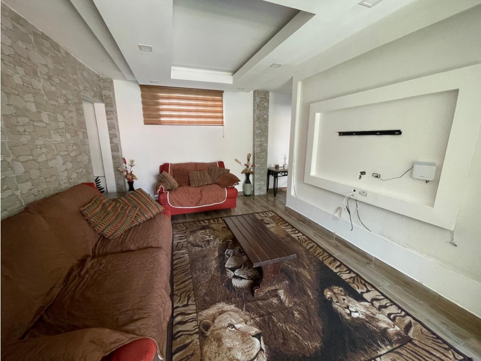 ALTOS DEL BOSQUE / EL DORAL / 392M / 4 HABITACION / 2 NIVEL / PISCINA — foto 5
