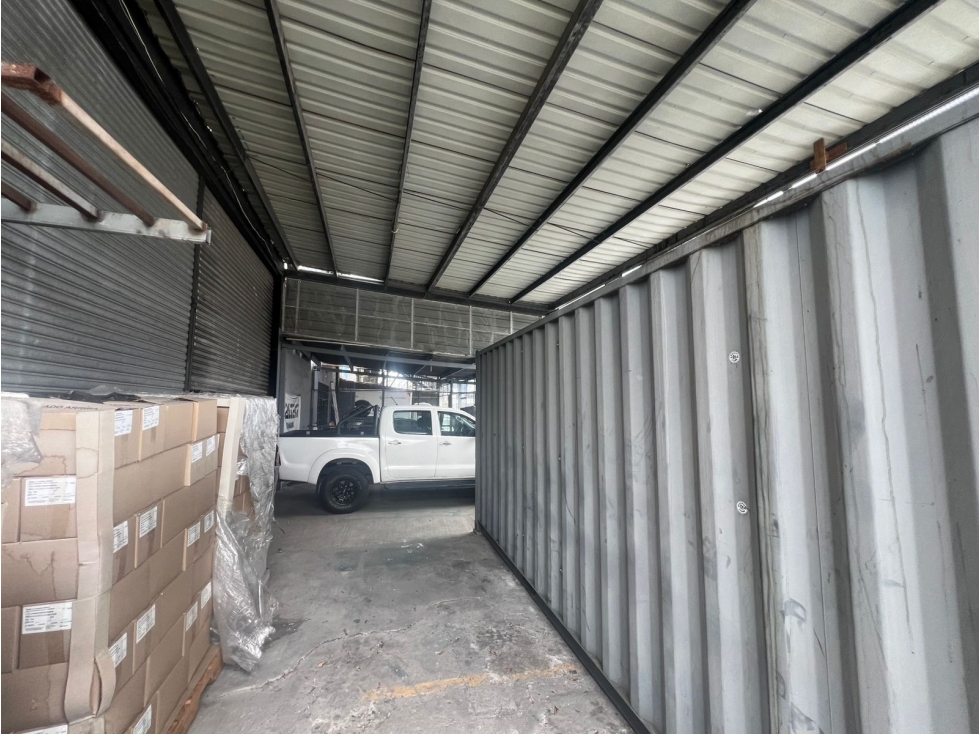 COSTA DEL ESTE / 265 M2 / 2 PARKING / LOCAL CON BODEGA / SOBRE VIA — foto 4