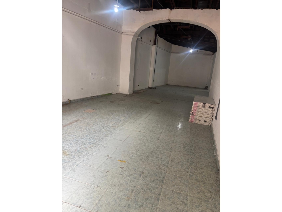 ALQUILER DE LOCAL EN CASCO VIEJO IDEAL PARA BAR RESTAURANTE 120M — foto 6