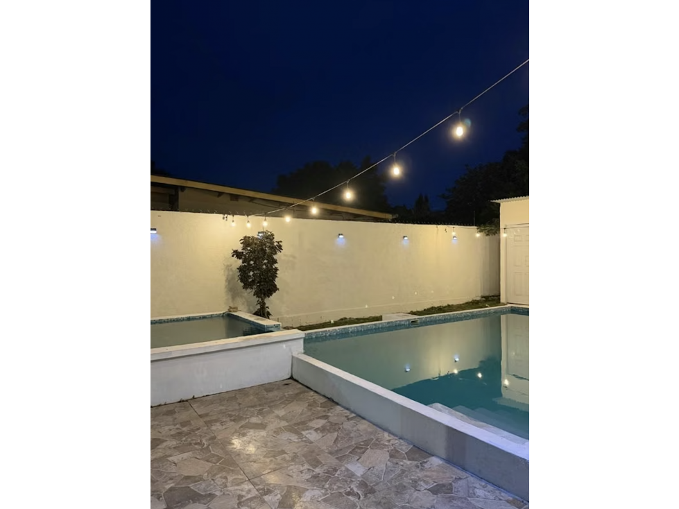 CHAME / GORGONA / 6 HABITACIONES / 600M / PISCINA / JACUZZI / CERCADA — foto 2