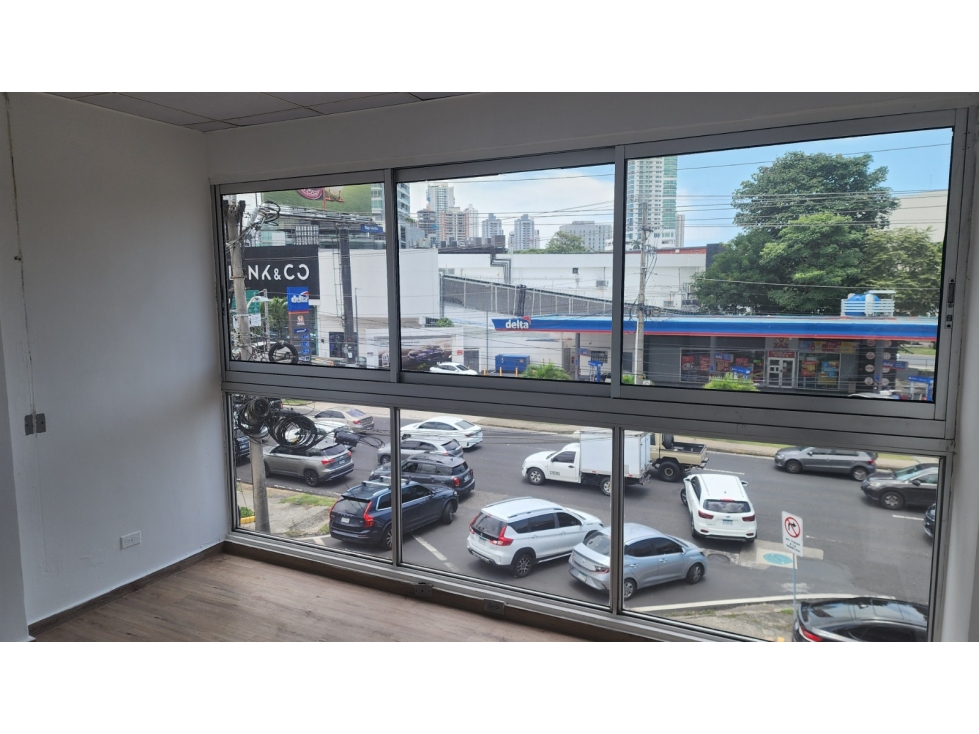CALLE 50 / OFICINA / PLAZA VARIBE / 97M / DIVISIONES / PLANTA ALTA