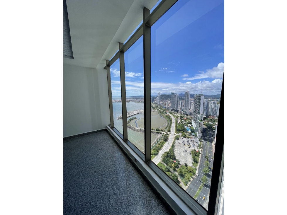 CALLE 50 / OFICINA / TORRE BICSA / 165M / VACIA / VISTA AL MAR /JC — foto 4