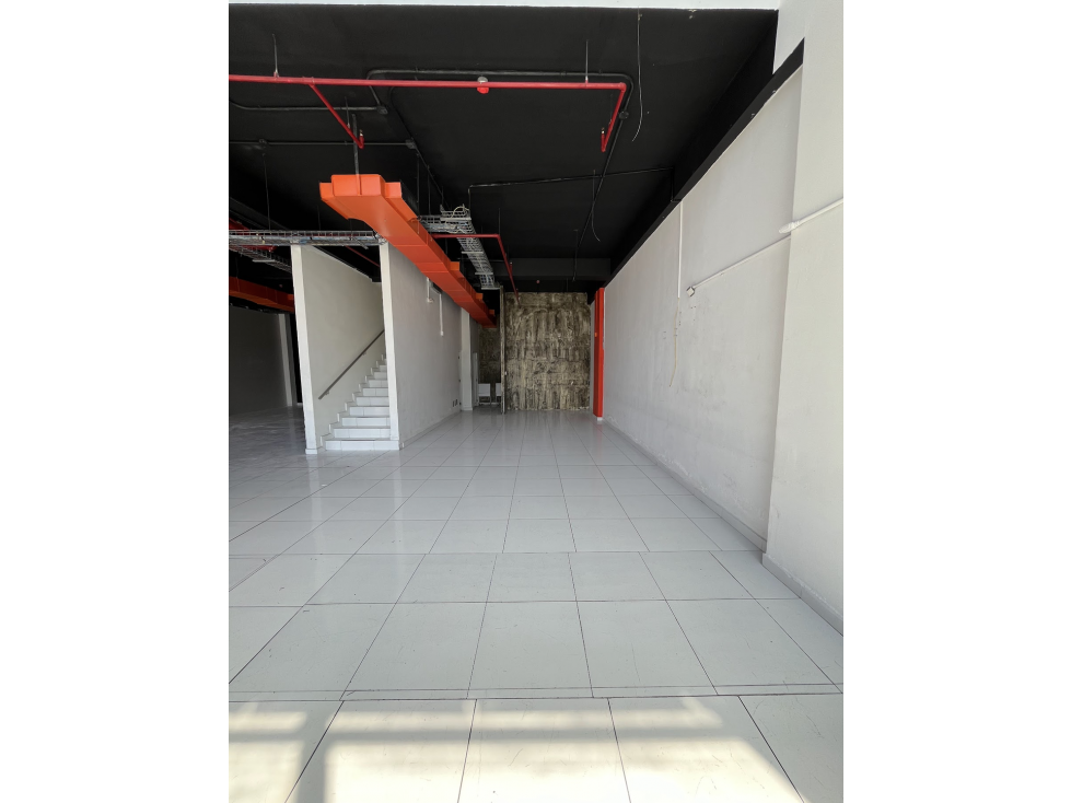 LOCAL COMERCIAL / VIA PORRAS / 160M / PLANTA BAJA / MEZZANINE — foto 6