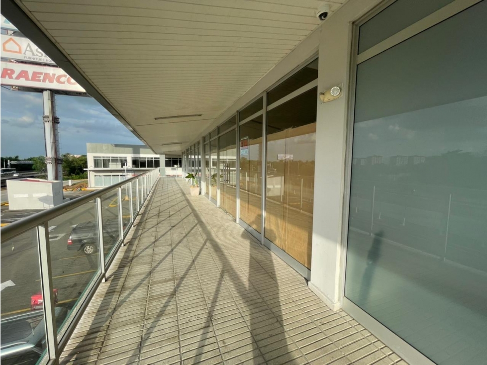 SE ALQUILA AMPLIO LOCAL COMERCIAL EN COSTA SUR 355 M2 PRIMER PISO