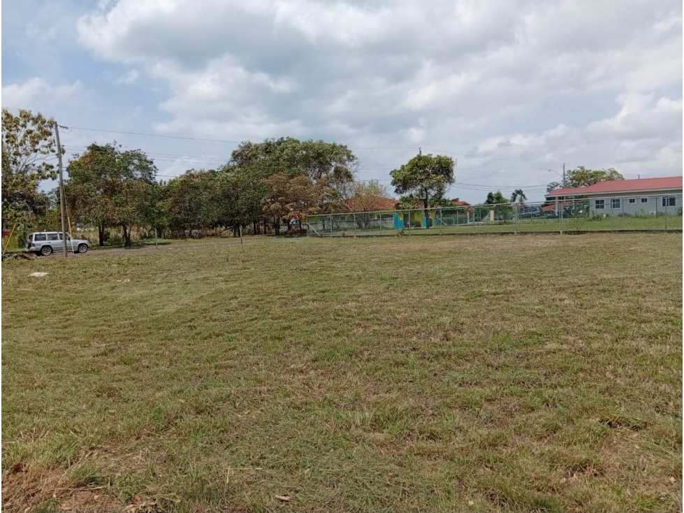 TERRENO / CORONADO / 1,269 M2 / SOBRE LA VÍA / A MINUTOS DE PLAYA — foto 3
