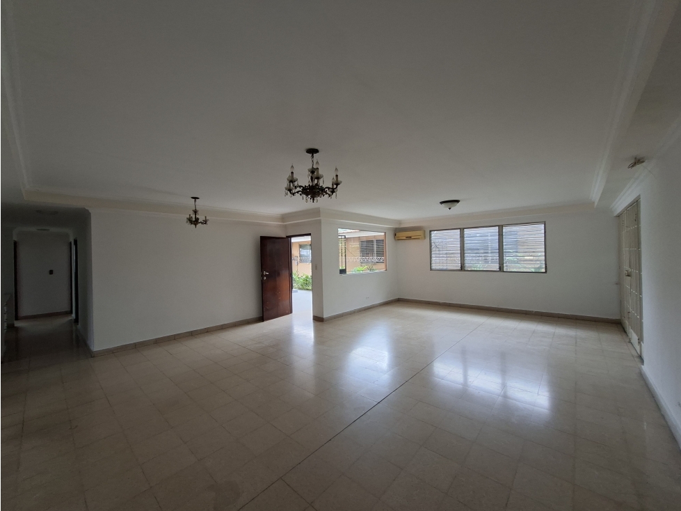 CHANIS / GRAN REPARTO / 448M / 3 HABITACION / 2 BAÑOS / JARDIN — foto 5