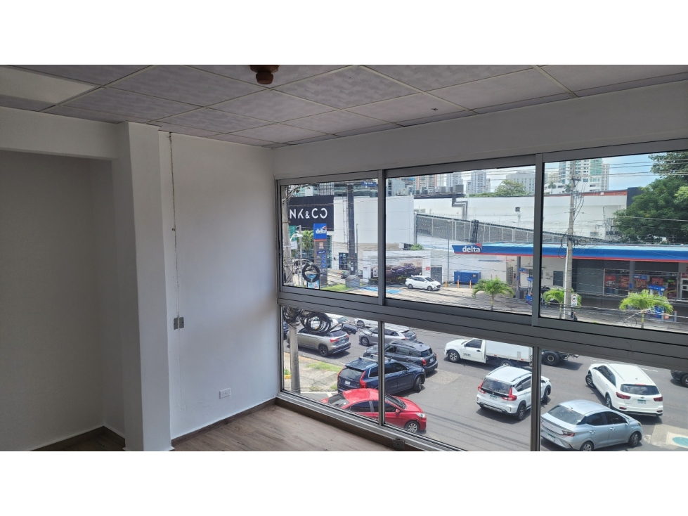 CALLE 50 / OFICINA / PLAZA VARIBE / 97M / DIVISIONES / PLANTA ALTA — foto 3