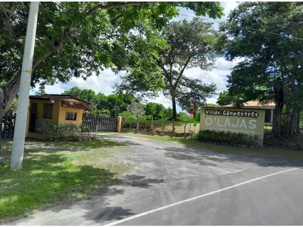 CHAME / LAJAS / 1360M / TERRENO / ZONAS VERDES / A MINUTOS DE PLAYAS - 6