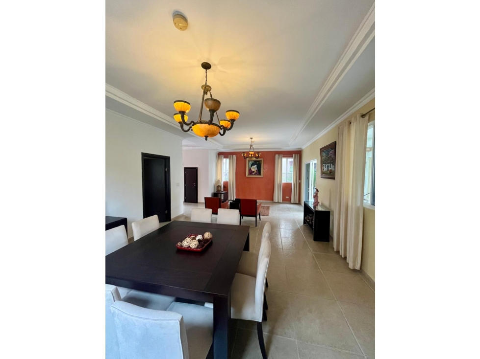 SE VENDE HERMOSA CASA 2 NIVELES 341 M2 EN ALTOS DEL COUNTRY — foto 4