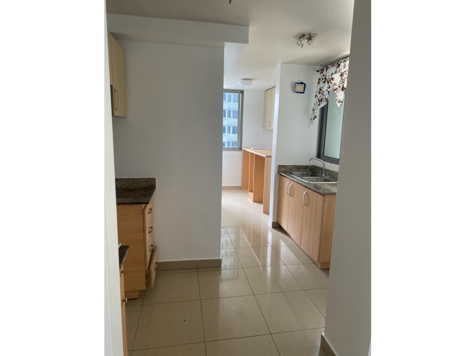 CONDADO DEL REY / PH ROKAS / 97 M2 / 3 HABITACIONES / CON BALCÓN — foto 4