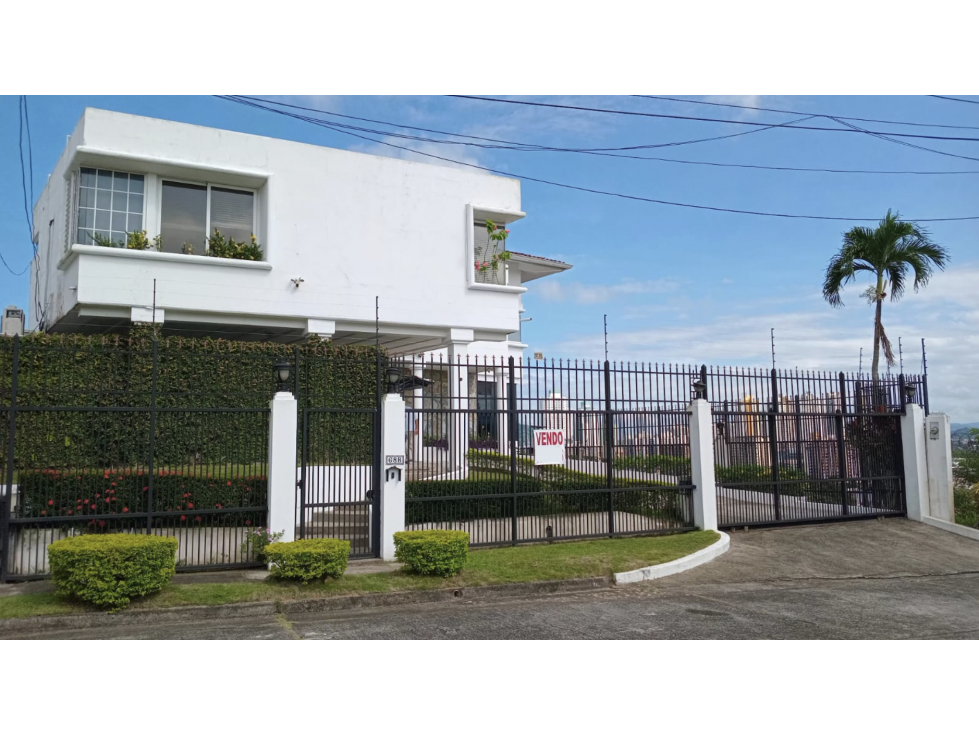 BETANIA / EL AVANCE / 808.25M / 4 HABITACION / PISCINA / 2 NIVELES JC — foto 2