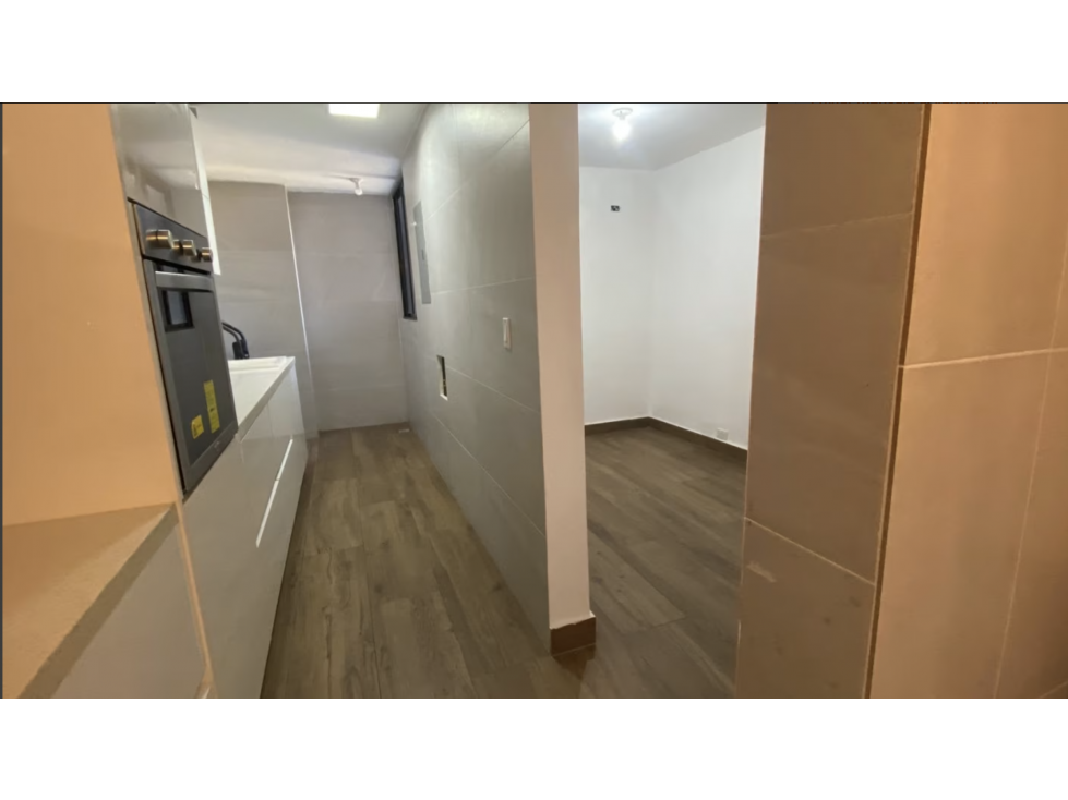 CONDADO DEL REY / PH COUNTRY CLUB / 97M / 2 HABITACION / PISCINAS — foto 2