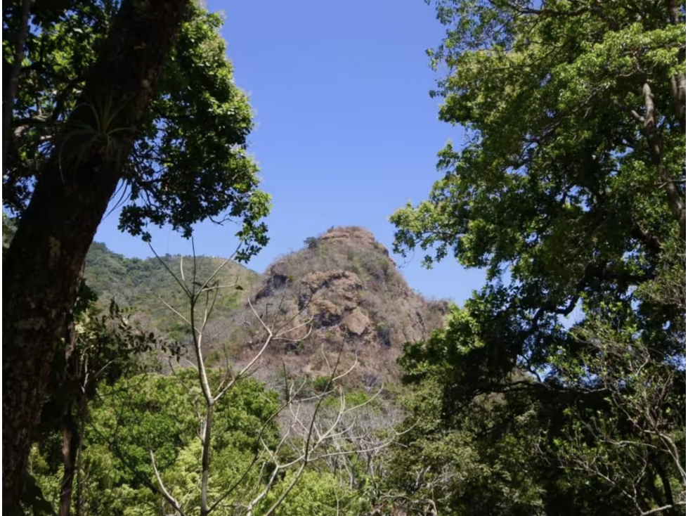 TERRENO / ALTOS DEL MARIA / 2455M / MAYORMENTE PLANO / CLIMA FRESCO — foto 2
