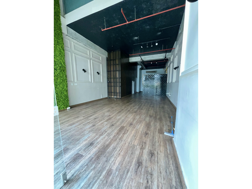 LOCAL COMERCIAL / VIA PORRAS / 90M / PLANTA BAJA / TERRAZA — foto 5