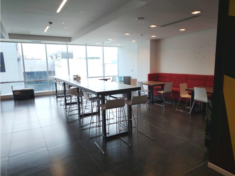 LOCAL / COSTA DEL ESTE / PLAZA REAL / 1207M / PISO ALTO / DIVISIONES — foto 6