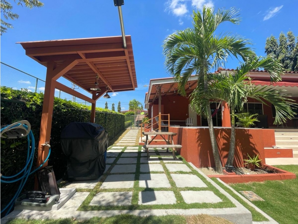 CHAME / VILLAS DE LA COLONIA / 300M / 3 HABITACIONES / AMOBLADA - 4