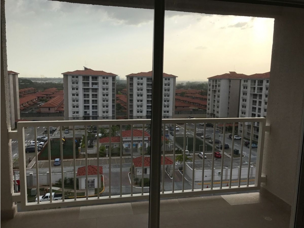 JUAN DIAZ / TORRES DE VERSALLES II / 95M / 3 HABITACION / BALCON — foto 3