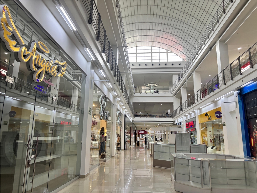 LOCAL COMERCIAL / LOS ANDES MALL / 175M2 / PLANTA BAJA - 2