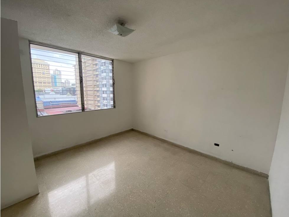 SE VENDE APARTAMENTO 154 M2 EN OBARRIO PH MONACO FACIL ACCESO — foto 5