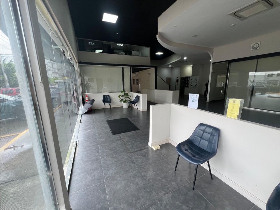 COSTA DEL ESTE / 233M / 2 PARKING / PISO BAJO / SOBRE VIA / OFICINAS — foto 4