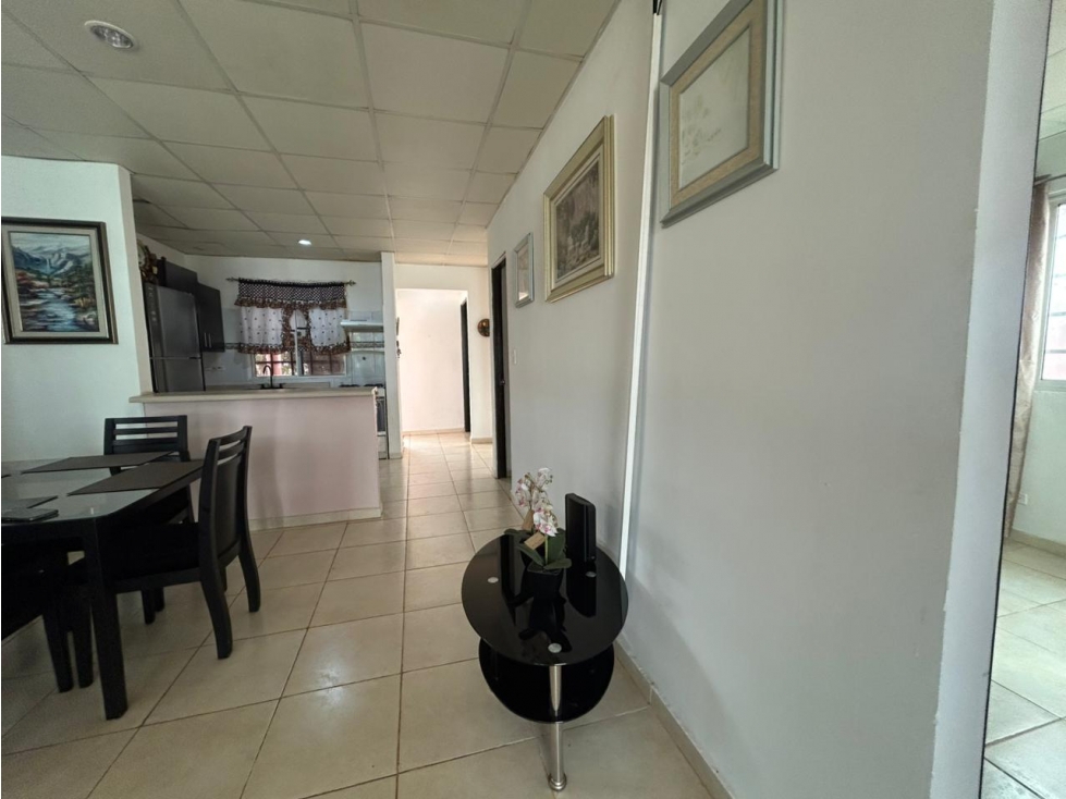 ARRAIJAN / URB. EL EDEN / 180M / 3 HABITACION / 1 PARKING / PATIO — foto 5
