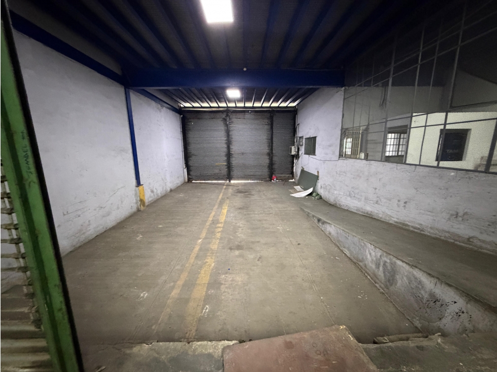 COLON / ZONA LIBRE / GALERA COMERCIAL FRANCE FIELD / 1628M / 2 NIVELES - 5