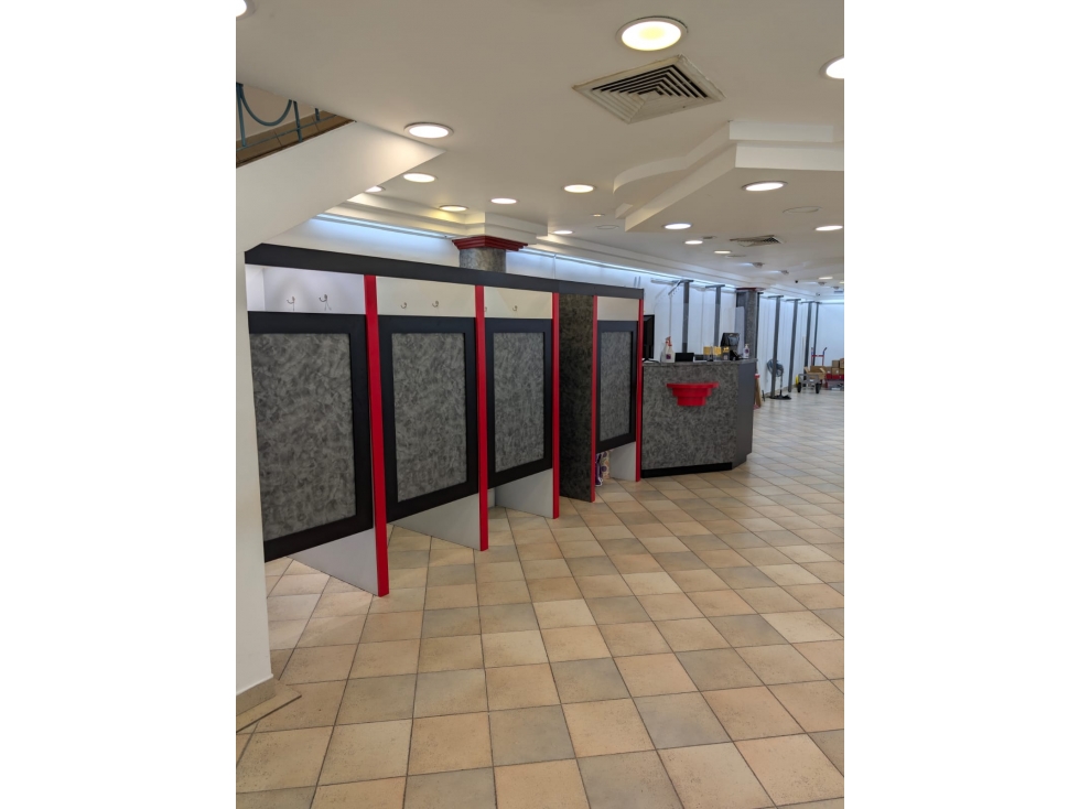 EL DORADO MALL / LOCAL COMERCIAL / 290 M2 / 2 NIVELES / AIRES — foto 6