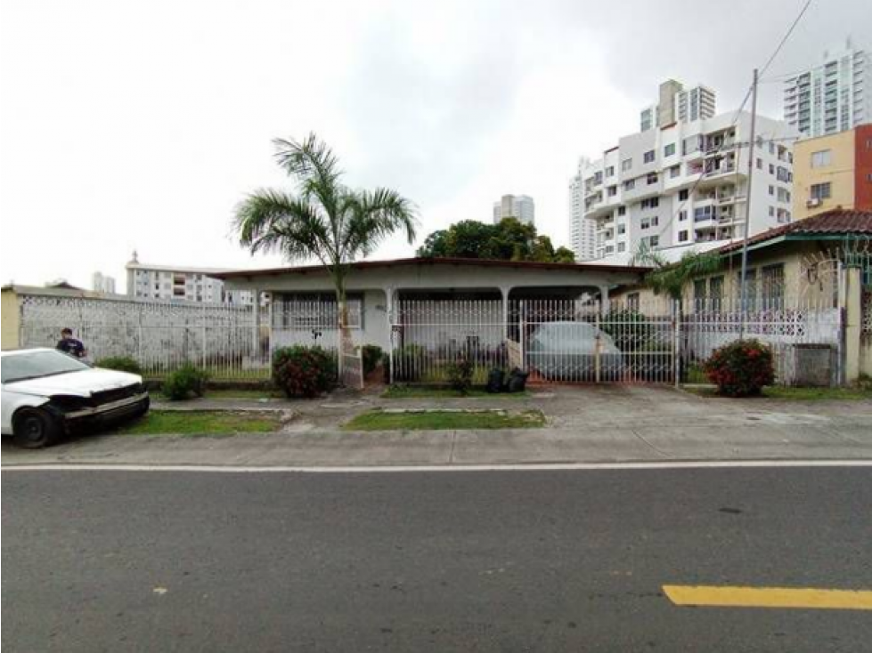 PARQUE LEFEVRE / CERCA PARQUE OMAR / 967M / 4 HABITACIONES YH - 1