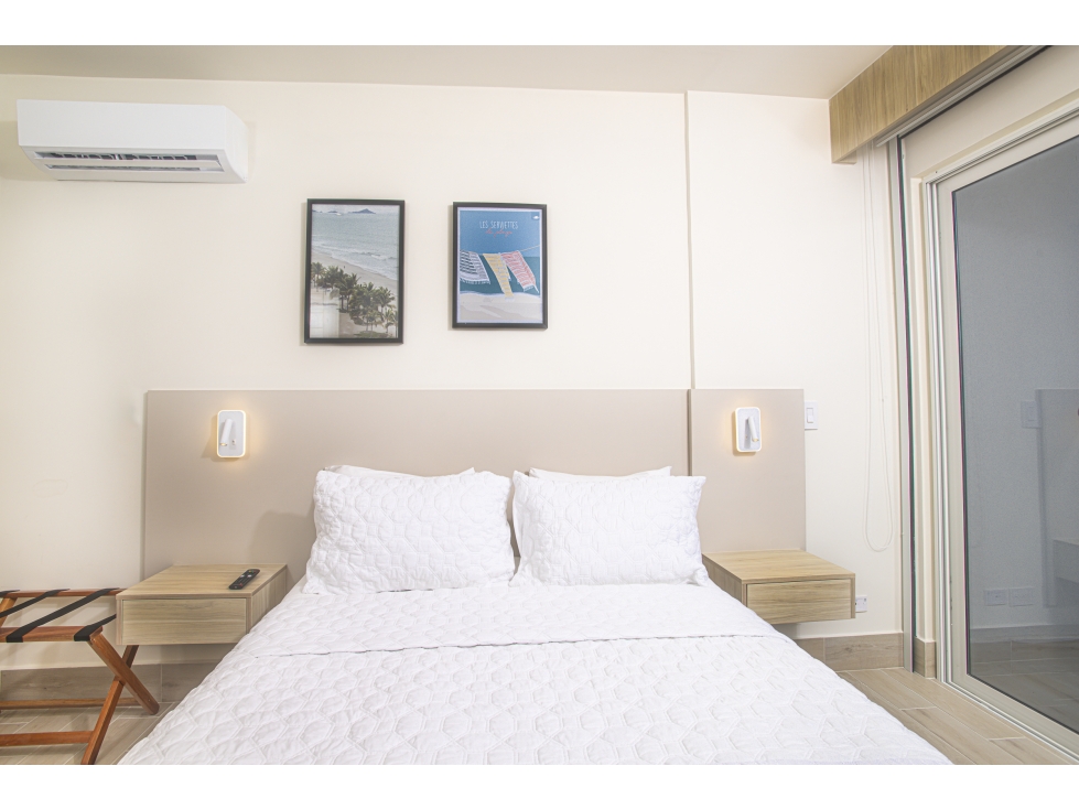 SE VENDE APARTAMENTO 96M EN PLAYA CARACOL SURFSIDE 4 HERMOSAS VISTAS
