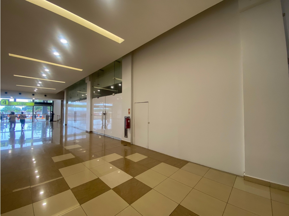 ARRAIJAN / WESTLAND MALL / LOCAL COMERCIAL / 50 M / PLANTA BAJA — foto 2