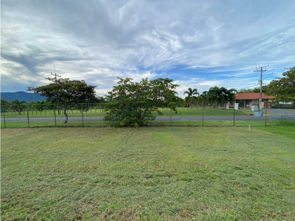 TERRENO EN CHAME COLONIA SANTA LUCIA / 720M /AREA SOCIAL