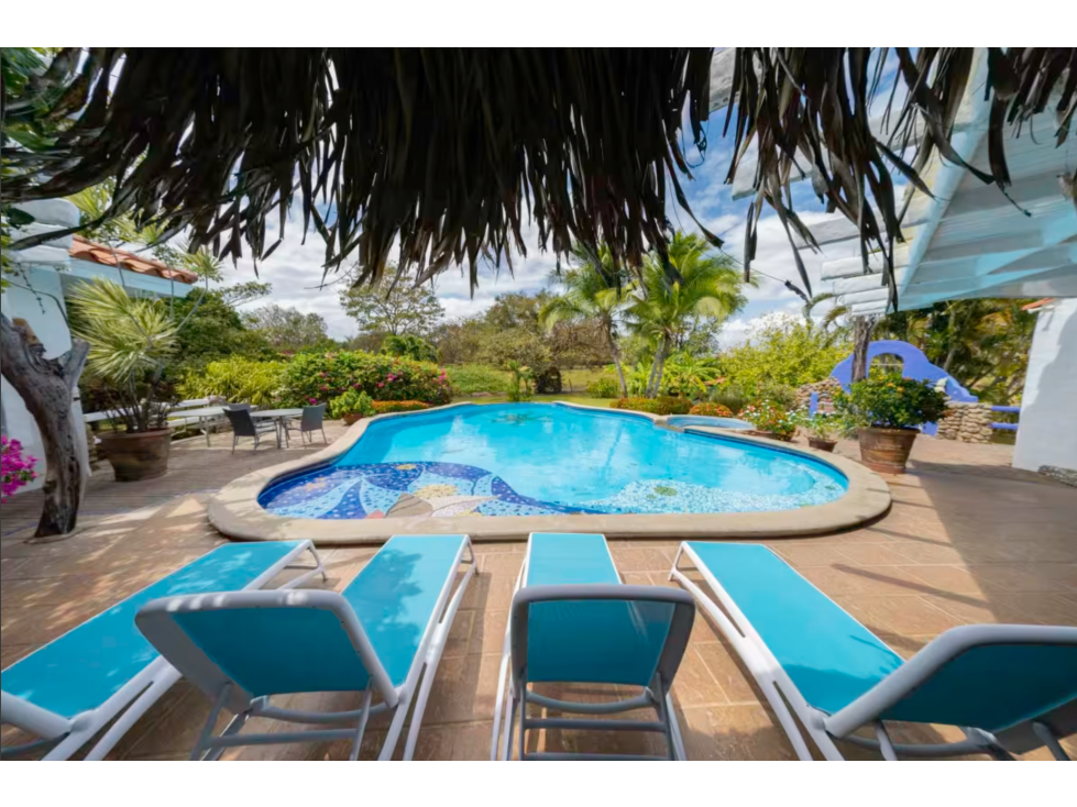 SAN JOSE / PUNTA BARCO / 6018M / 7 HABITACION / 5 PARKING / PISCINA