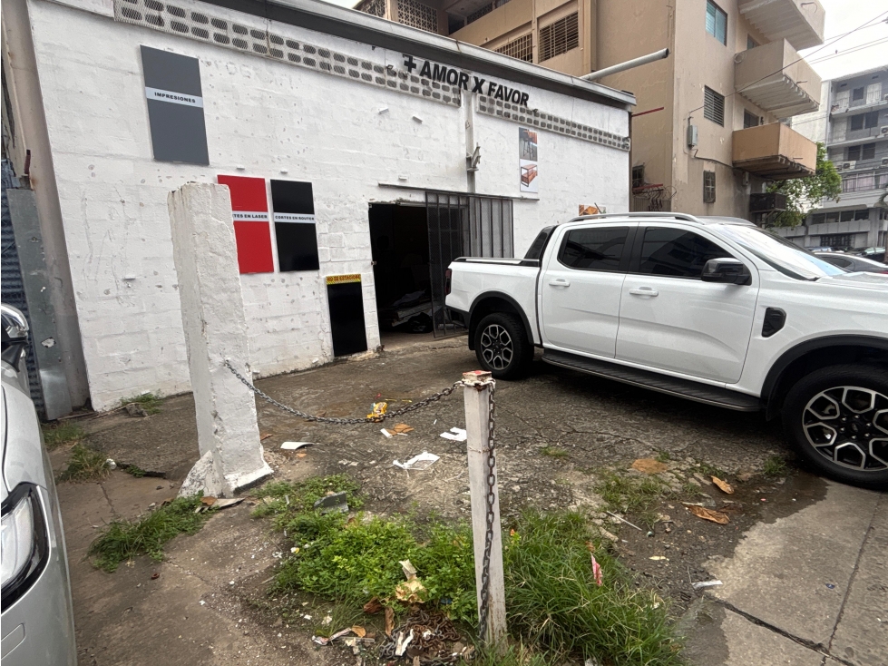 CALIDONIA / AVE. MEXICO / EDIFICIO ABJ / LOCAL / 240M / VIA PRINCIPAL - 1
