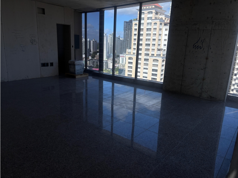 OBARRIO / PH TWIST TOWER / 67M / ESPACIO AMPLIO / PISO ALTO / VACIO — foto 2