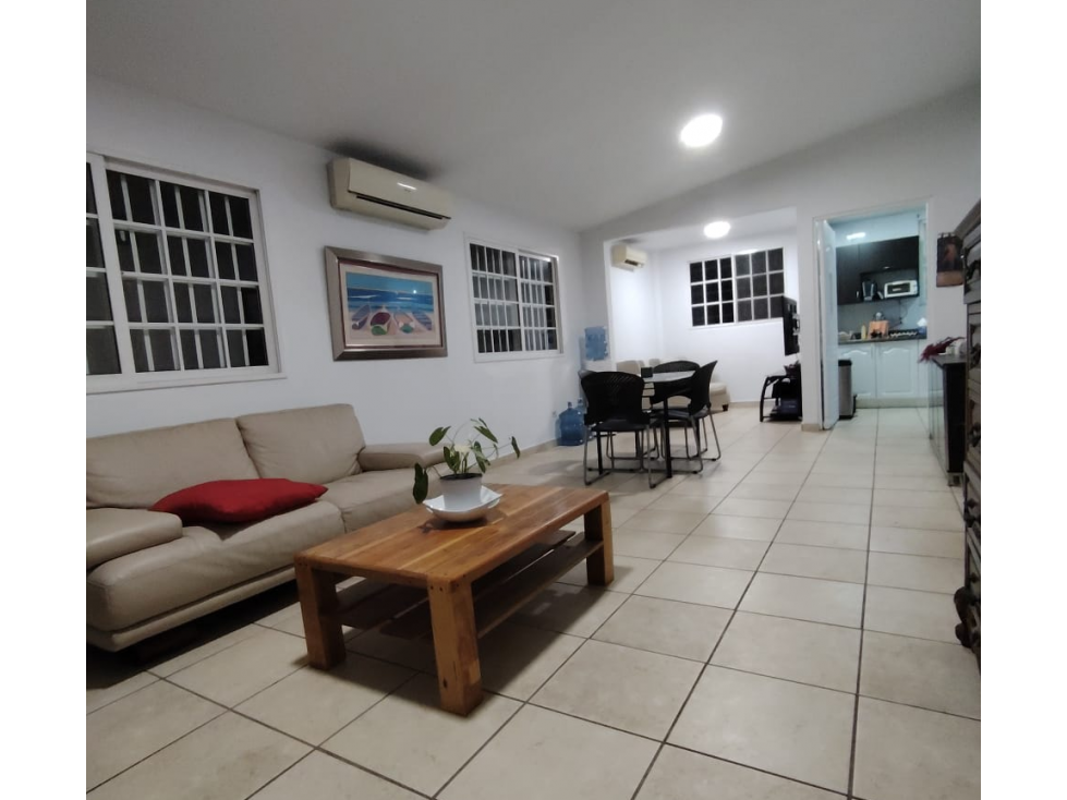 BRISAS DEL GOLF / 250M / 3 HABITACION / 2 PARKING / TERRAZAS / JARDIN