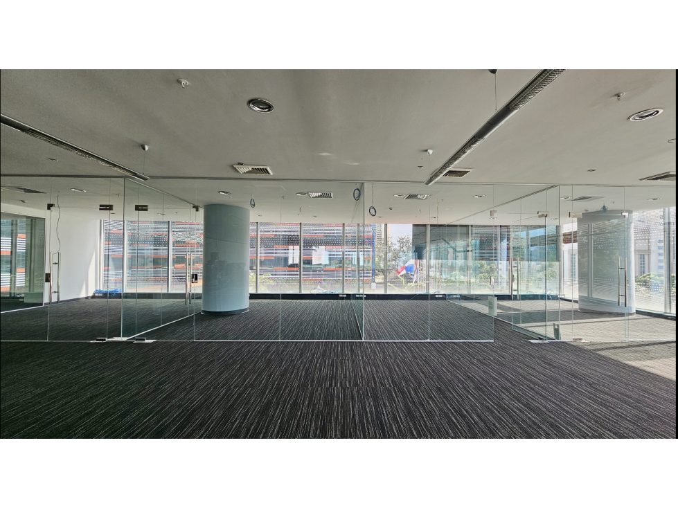 OFICINA / OCEAN BUSSINESS PLAZA / 830M / CON DIVISIONES / VACIA — foto 2