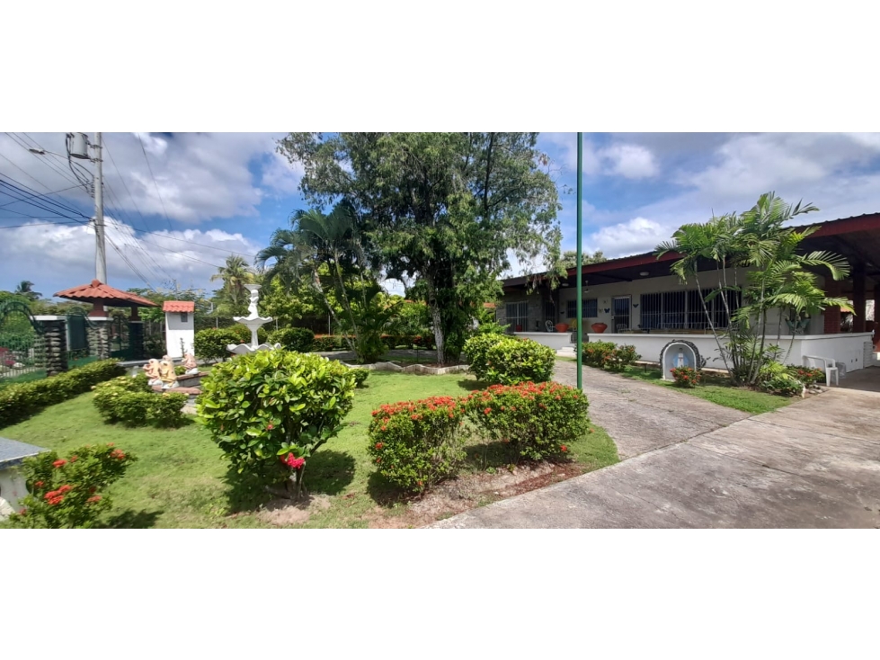 CORONADO / CASA CON PISCINA Y AMPLIO TERRENO / CON ANEXO / 1800M2 — foto 3