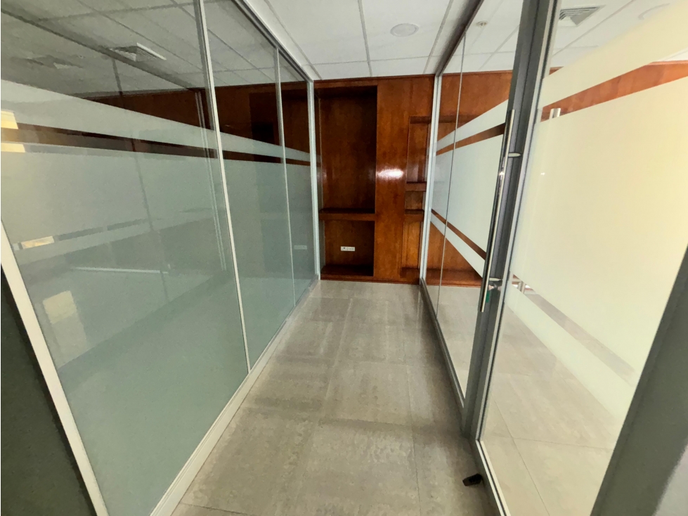 TORRE BANESCO / OCEAN BUSINESS PLAZA / MARBELLA / 103m / DIVISIONES — foto 4