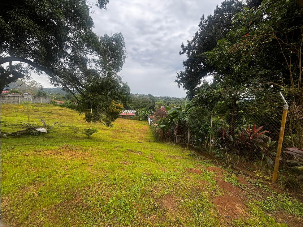 VILLA ZAITA / 2100M / SEMI PLANO / SOBRE VIA / IDEAL PARA INVERSION